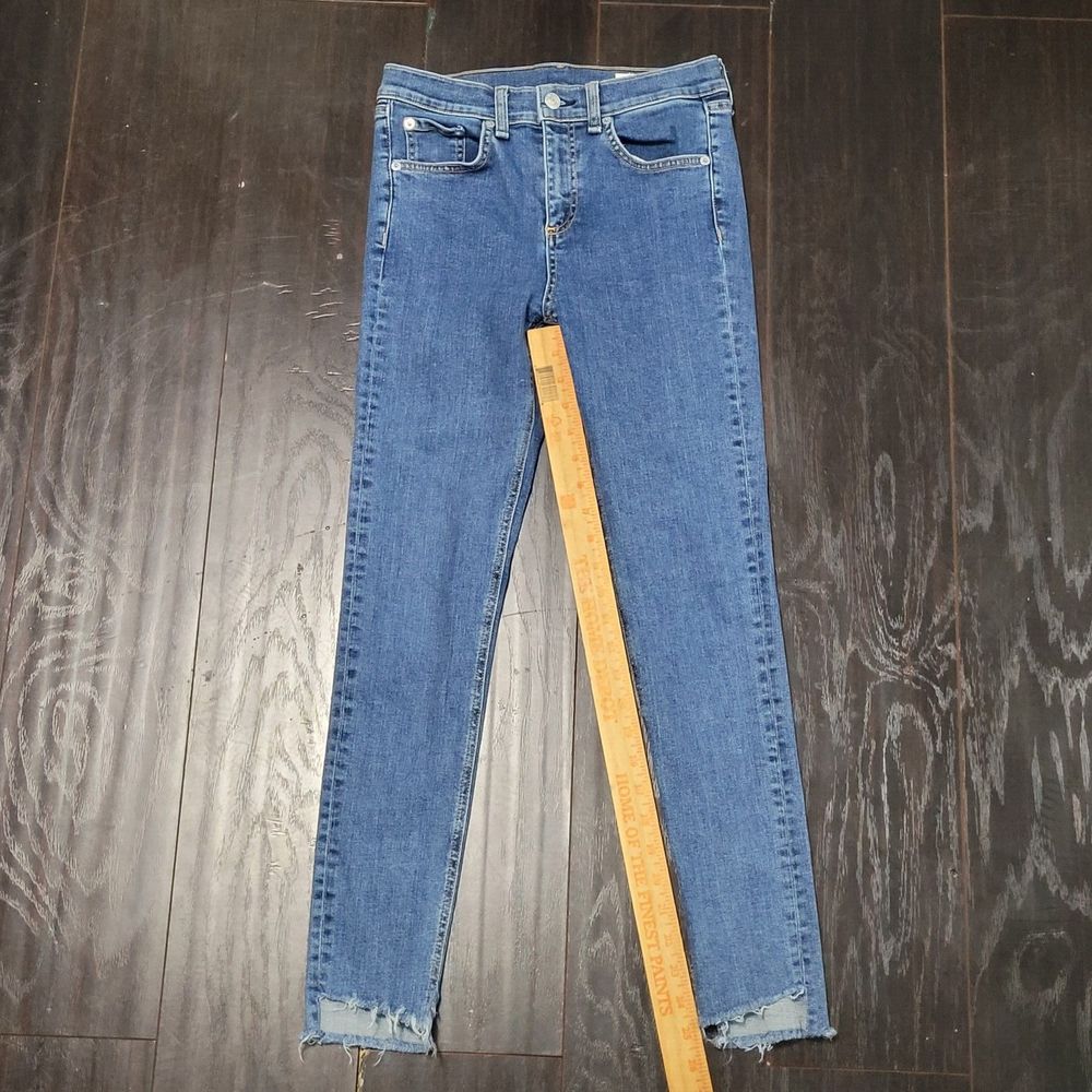 *SOLD**Rag & Bone Jeans 26 Womens Skinny Stretch Denim Med Blue Wash Raw - Picture 3 of 11